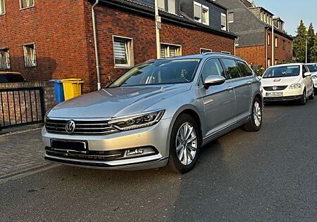 VW Passat Variant Volkswagen 2.0TDI 190PS Highline HUD, Scheck