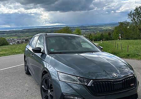 Skoda Octavia 2.0 TDI DSG 4x4 RS Combi RS