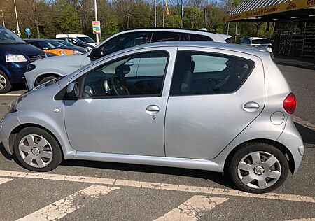 Toyota Aygo (X) Aygo (X) 1,0 -