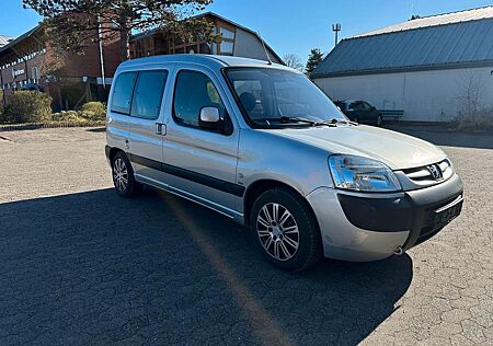 Peugeot Partner Premium HDI 90 Behindertengerecht