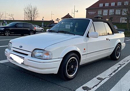 Ford Escort Xr3i Cabrio