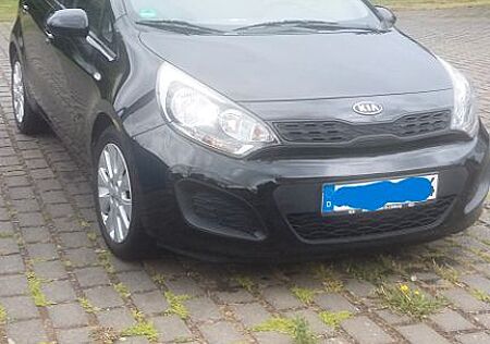 Kia Rio 1.6 CVVT SPIRIT SPIRIT