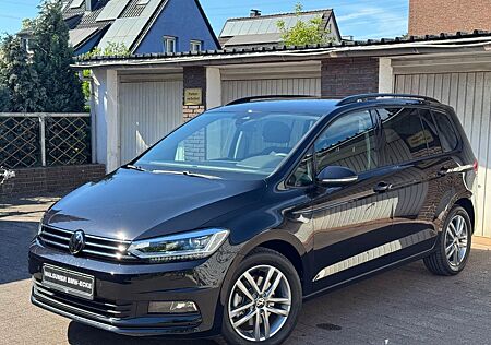 VW Touran Volkswagen 1.5 TSI DSG BMT NAV RKAM 7-SITZER MASSAGE