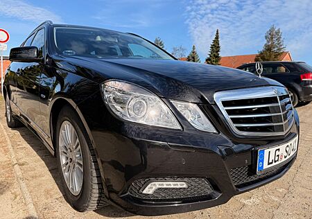 Mercedes-Benz E 350 CDI T BlueEFFICIENCY AVANTGARDE AU neu!