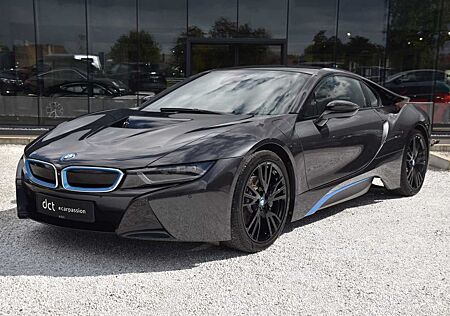 BMW i8 Coupé HUD Harman Kardon LED