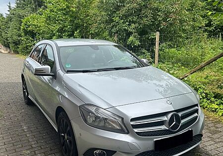 Mercedes-Benz A 180 BlueEFFICIENCY -
