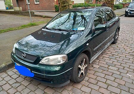 Opel Astra 1.6 -