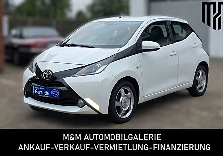 Toyota Aygo (X) Aygo -play touch Multimedia Rückfahrkamera