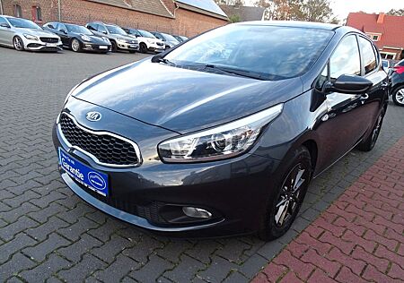 Kia Cee'd / Ceed