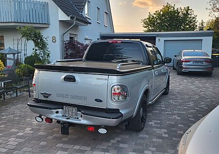 Ford F 150 Harley - Davidson 5.4 268KW