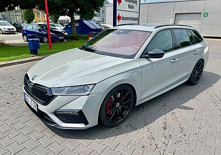 Skoda Octavia 1.4 TSI iV DSG RS COMBI RS