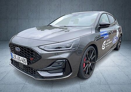 Ford Focus 2.3 EcoBoost ST X TrackPaket B&O Winter