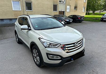 Hyundai Santa Fe 2.2 CRDi Style 2WD