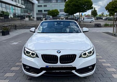 BMW 218 4 Zylinder 2L/Scheckheft bei /2. Hand