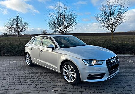 Audi A3 1.4 TFSI Sportback Attraction