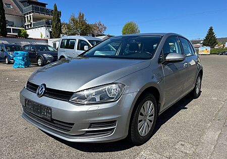 VW Golf Volkswagen VII Lim. Trendline BMT 1,2L TSI 105 PS
