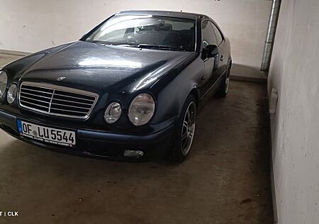 Mercedes-Benz CLK 200 ELEGANCE