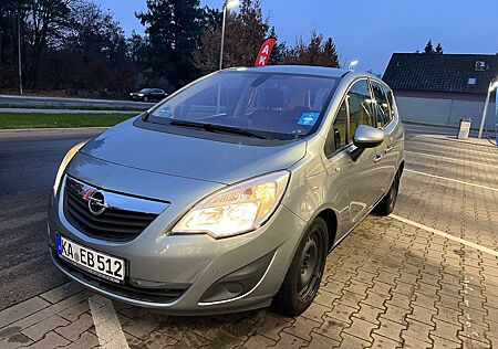 Opel Meriva 1.7 CDTI Selection 74kW Automatik