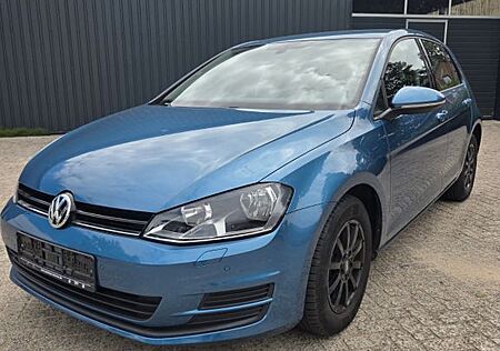 VW Golf Volkswagen 1.2 TSI 63kW BMT Comfortline Comfortline