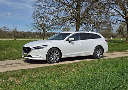 Mazda 6 2.5 SKYACTIV-G 194 Exclusive-Line Auto Exc...