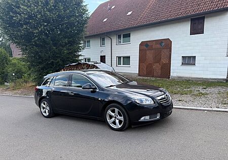 Opel Insignia InsignaSports2.0CDTI*Euro 5*Leder*Navi*SHZ*Xenon