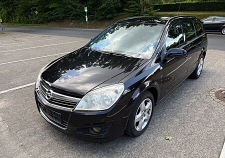 Opel Astra H Caravan Edition