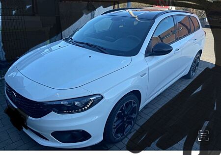 Fiat Tipo 1.4 T-Jet MORE Sondermodell