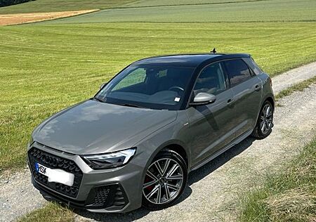 Audi A1 Sportback 40 TFSI S-Line mit Garantie 2028