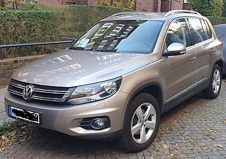 VW Tiguan Volkswagen 2.0 TDI DSG 4MOTION Track & Style Tra...