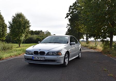 BMW 525i