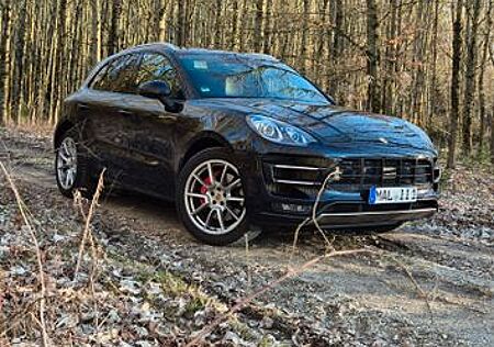 Porsche Macan Turbo Turbo