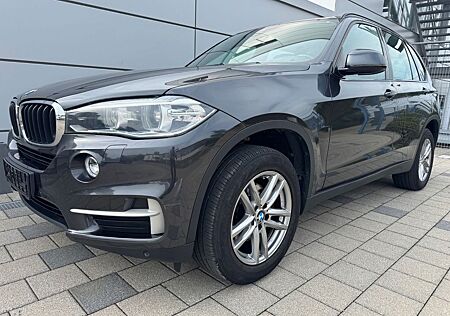 BMW X5 xDrive 30 d*7 Sitzer*Navi*Leder*HUD*AHK*Pano