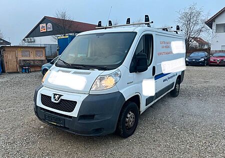 Peugeot Boxer 2.2 HDi/LKW-Zul./3-Sitzer/AHK/