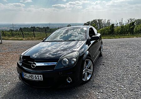 Opel Astra GTC 2.0 Turbo ECOTEC Sport 147kW Sport