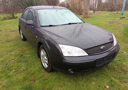 Ford Mondeo 2.0 Ghia Autom. Ghia