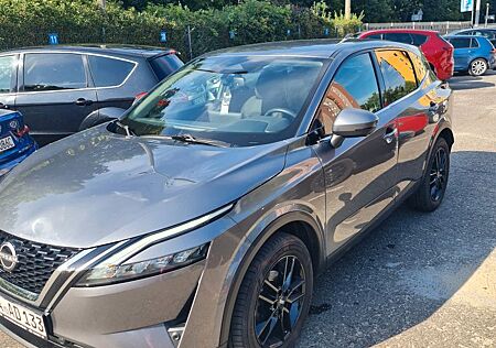 Nissan Qashqai 1.3 DIG-T MHEV 140PS N-Connecta N-Co...