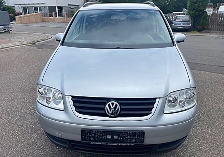 VW Touran Volkswagen Trendline 7 Sitzer