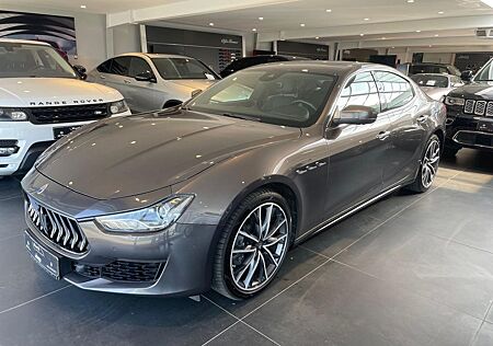 Maserati Ghibli 3.0 Diesel/Schiebedach/Business Paket