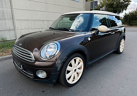 Mini Cooper D COOPER_D Clubman *AHK*SHZ*Tüv 02.2026