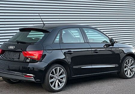 Audi A1 Sportback/TDI/EURO6/ SEHR SAUBER