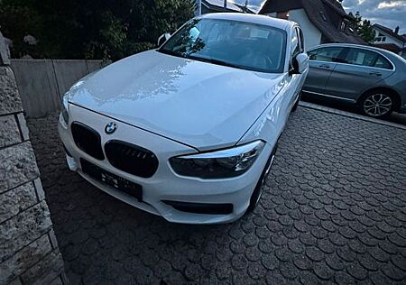 BMW 114 I114