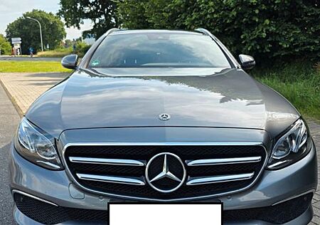 Mercedes-Benz E 200 T Autom. sehr gepflegt