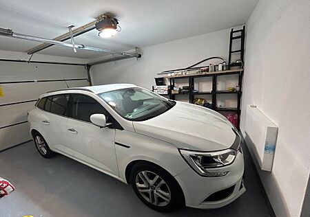 Renault Megane BLUE dCi 115 EDC Bose Edition Grandto...