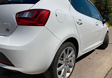 Seat Ibiza 1.0 TOP FR Ausstattung Alcantara Weiß