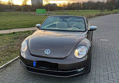 VW Beetle Volkswagen 1.2 TSI 70's BMT Cabriolet 70's BlueM...