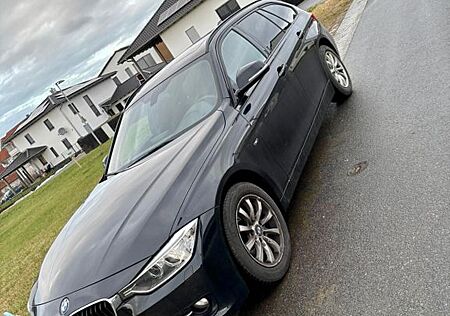 BMW 316i Touring Sport Line