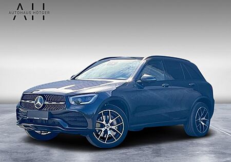 Mercedes-Benz GLC 300 e 4Matic | AMG-Line | AHK | Navi