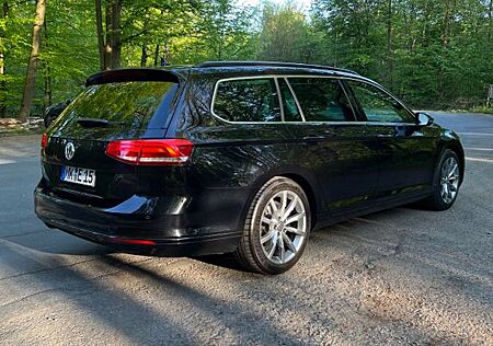 VW Passat Variant Volkswagen B8 2.0 TDI 150ps TÜV KOMBI R GOLF