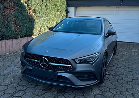 Mercedes-Benz CLA 250 Shooting Brake 4MATIC *AMG LINE*