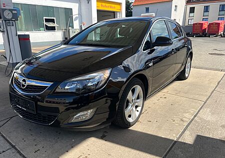 Opel Astra J Lim. 5-trg. Sport